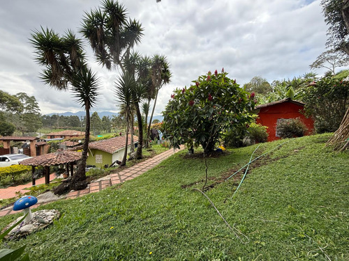 Se Vende Lote Con 2 Casasen La Ceja A1 Km De La Zona Urbana