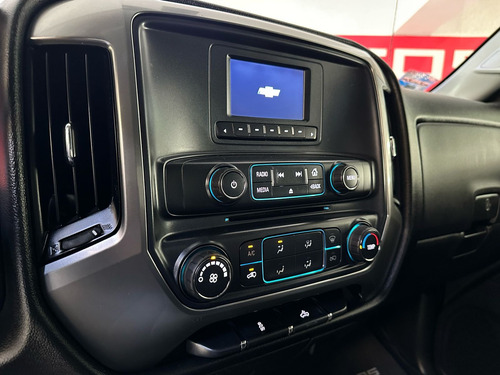 Chevrolet Silverado 5.4 2500 Doble Cabina Ls 4x2 At