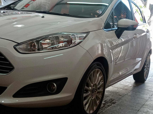Ford Fiesta Kinetic Design 1.6 Se 120cv 2016