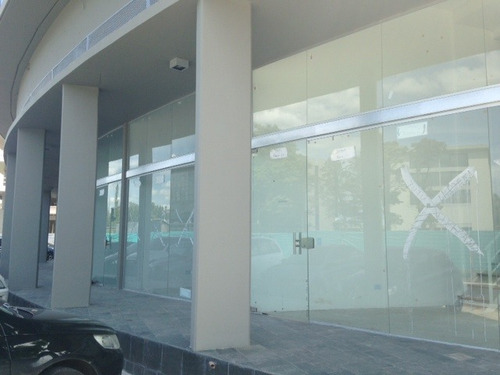 Venta Local Edificio Agora Ii -pilar