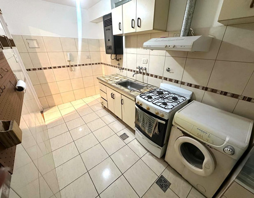 Departamento De 3 Ambientes Lateral En Pleno Villa Crespo