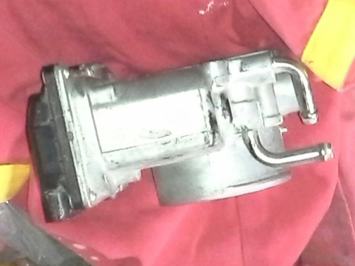 Cuerpo Aceleracion Toyota Hiace 2012