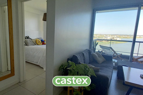 Departamento 2 Ambientes Con Vista Al Lago En Venta Qbay, Nordelta