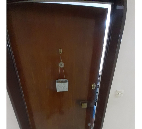 Imagen 3 de 12 de Excelente Ubicación Y Estado, Luminoso Departamento 3 Ambientes