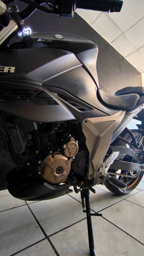 Motofeel Querétaro Suzuki Gixxer 250 2020