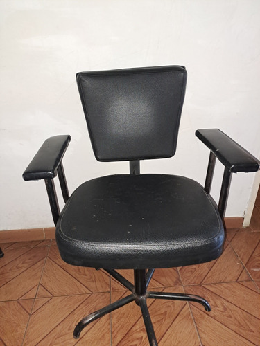 Sillas De Peluquería Barbería O Estilista (Usado)