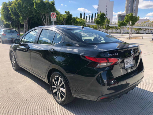 Imagen 9 de 12 de Nissan Versa 2020 1.6 Advance Mt