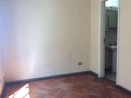 Oportunidad!! Dp., 3d/2b, 102 M2, A Pasos De Metro La Moneda