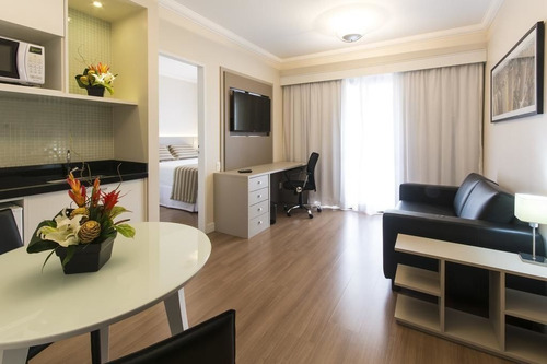 Imagem 1 de 15 de Flat Estilo Residencie Em Moema, Prox A Av. Ibirapuera, Acesso Ao Metrô, Shopping E Ao Pq Ibirapuera - Sf29606