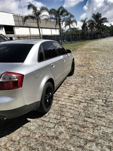 Imagem 4 de 8 de Audi A4 2003 1.8 Turbo Multitronic 4p