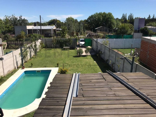 Imagen 3 de 9 de 433 Entre 139 Y 140. Casa Quinta En Venta, City Bell.-