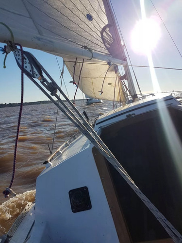 Velero Navaltec 27