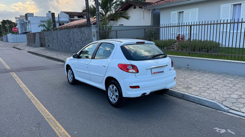 Peugeot 207 1.4 Xr Flex 5p