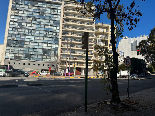 Alquiler Apartamento Al Frente Ideal Para Consultorio