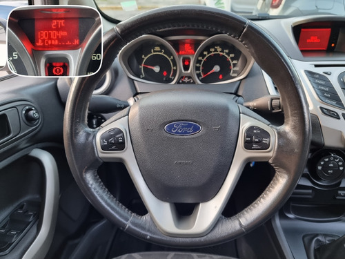 Imagen 7 de 15 de Ford Fiesta Kinetic Design 1.6 Titanium