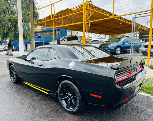 Dodge Challenger 3.6 Black Line X At