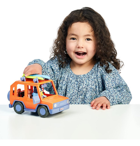 Vehículo Familiar 4wd, Con 1 Figura Y 2 Tablas De Surf Bluey