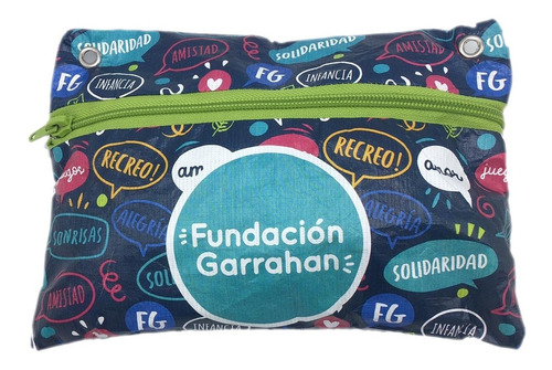 Imagen 1 de 3 de Eco Cartuchera Azul - Fundación Garrahan