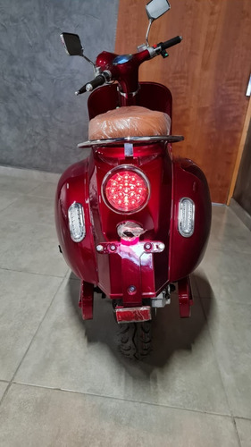 Imagem 5 de 5 de Wayy Vespa 3000w Moto Elétrica