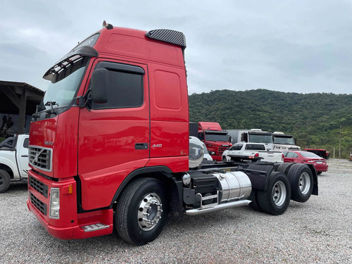 Imagem 17 de 25 de Volvo Fh 440