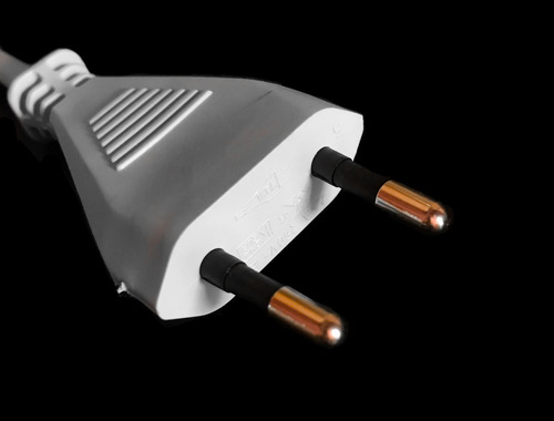 Cables Ficha Europea Nuevos Norma Europea X 10 U. Excelentes