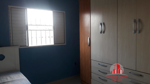 Casa À Venda No Bairro Jardim Garcez - Taubaté/sp - 873