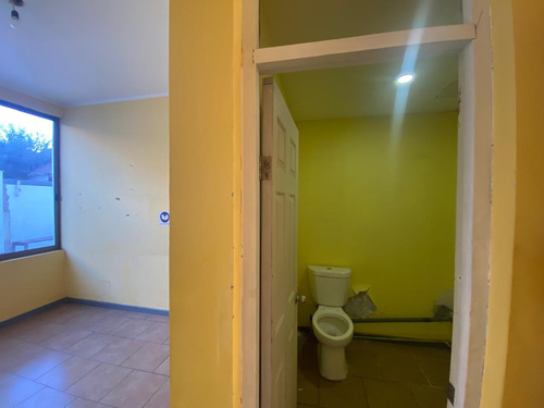 Se Vende Propiedad Para Oficinas En Llolleo, San Antonio