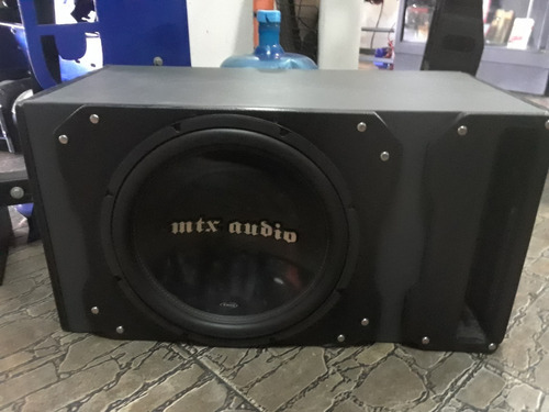 Imagen 2 de 3 de Cajon Con Bajo Mtx 15 PuLG. Ventilado Usado