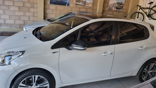 Imagen 5 de 16 de Peugeot 208 2018 1.6 Gt Thp