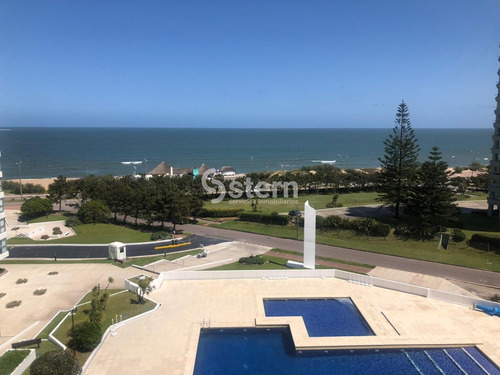 Imagen 2 de 30 de Venta Apartamento 3 Dormitorios Y Dependencia, Playa Mansa, Punta Del Este