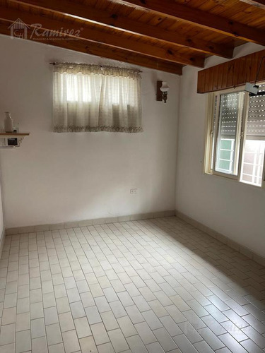 Casa Alpina En Venta - General Rodriguez Centro