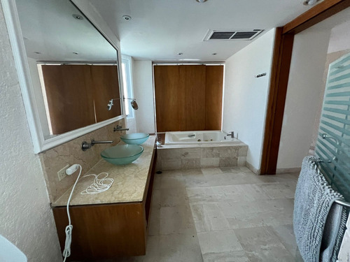 Departamento En Venta En Condominio Davinci Pichilingue Acapulco