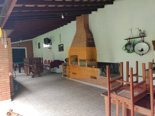 Chácara Com 3 Dormitórios, 1513 M² - Venda Por R$ 1.800.000,00 Ou Aluguel Por R$ 6.000,00/mês - Condomínio Lagoinha - Jacareí/sp - Ch0072