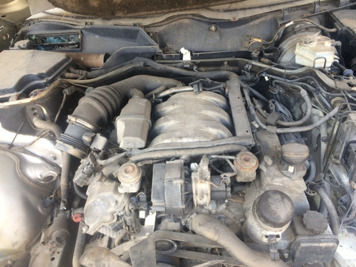 Motor Mercedes Benz E320 