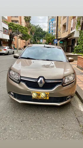 Renault Logan 1.6 Privilege / Intens