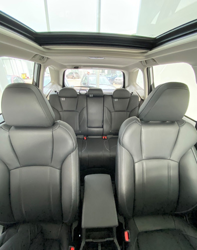 Subaru Forester 2,5i-s Es Cvt