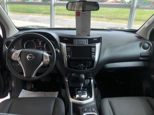 Nissan Frontier Le 4x4 At