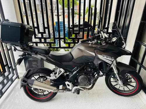 Benelli Trk 251 Casi Nueva
