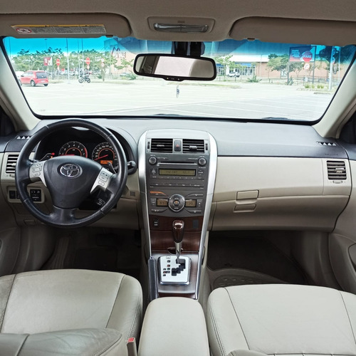 Corolla Altis 2.0 Flex Aut. Blindado