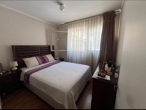 Se Vende Amplio Departamento