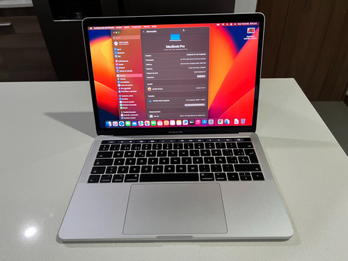 Macbook Pro Touch Bar 2017, 8 Gb Ram, 500 Gb Ssd Gris 13 Pul