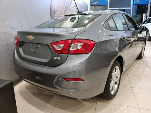Imagen 24 de 25 de Chevrolet Cruze Lt 4 Puertas Automático Fabrica