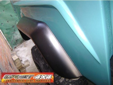 Imagem 3 de 4 de Conjunto Alargadores De Paralamas; Ford Rural F-75 1960/81