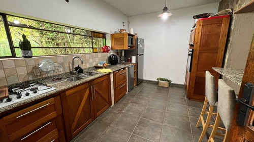 En Venta Casa + 2 Dormis - Villa De Las Rosas - Cordoba