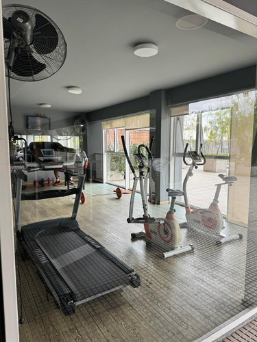 Departamento En Venta En Morón. 3 Ambientes.