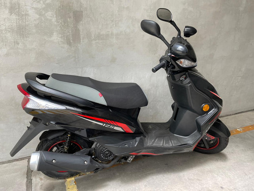 Moto Lifan 2021 (2858 Kms) Incluye Casco, Cadena Y Cobertor