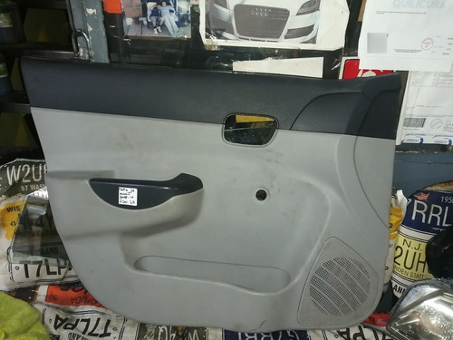 Tapiz De Puerta Delantera Izquierda Hyundai Accent 2008/10