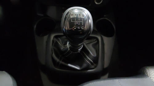 Nissan NP300 2.5 NP300 CHASIS CABINA