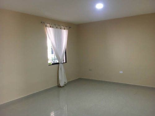 Imagen 2 de 12 de Casa En Venta Monteserino Cod:450991 Albert Gonzalez 04121444789 (solo Clientes