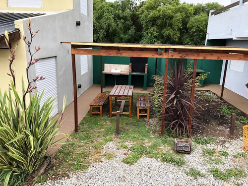 Imagen 6 de 8 de Departamento 2 Ambientes En Complejo